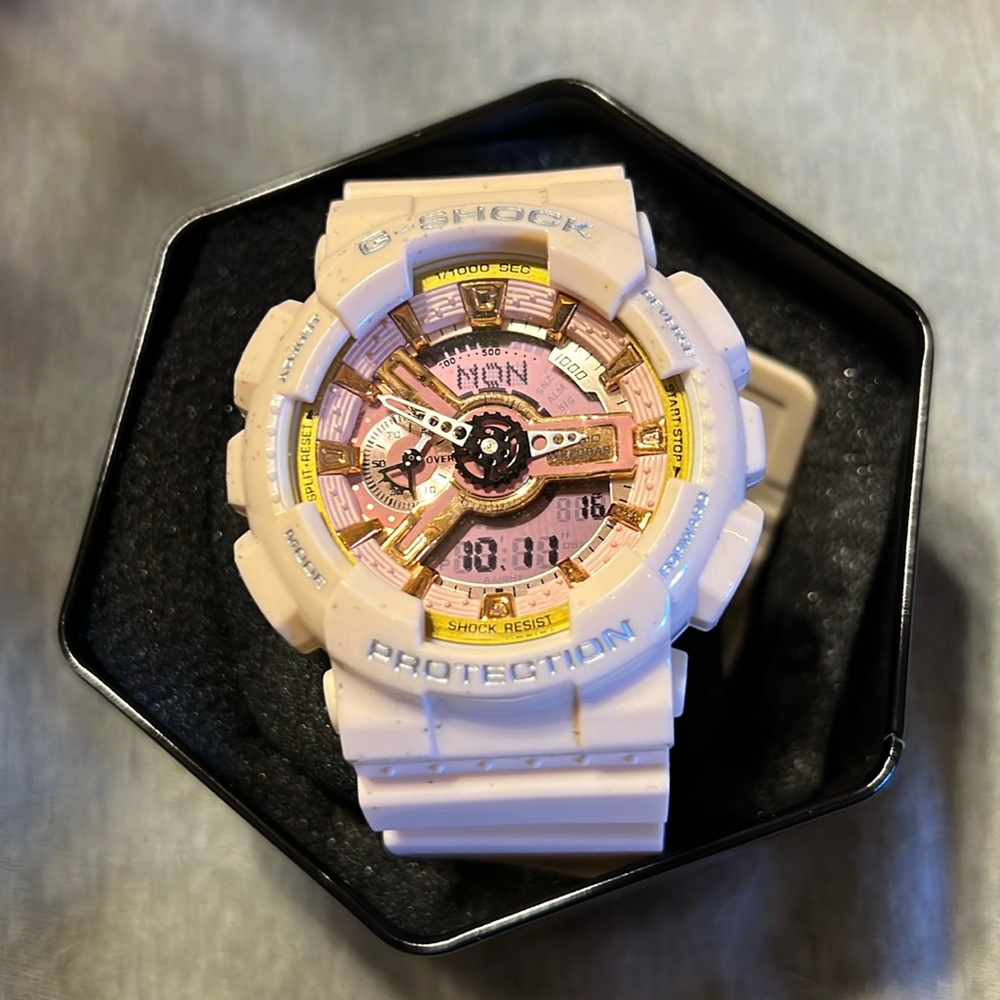 NEW Pink G-SHOCK Digital Watch. NEVER Used or Attempted to Set Up. Cute 🎀